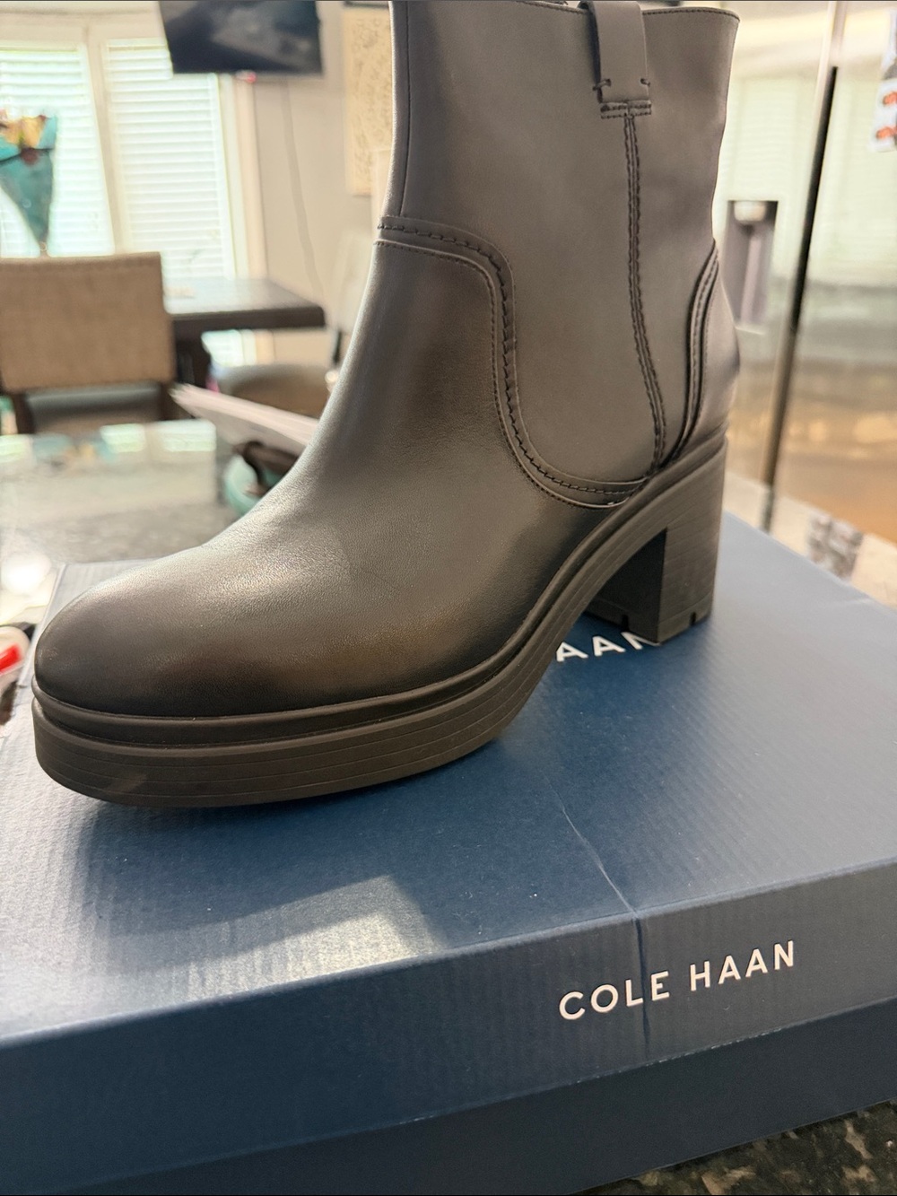 Women’s Cole Haan Paz Boot sz 11